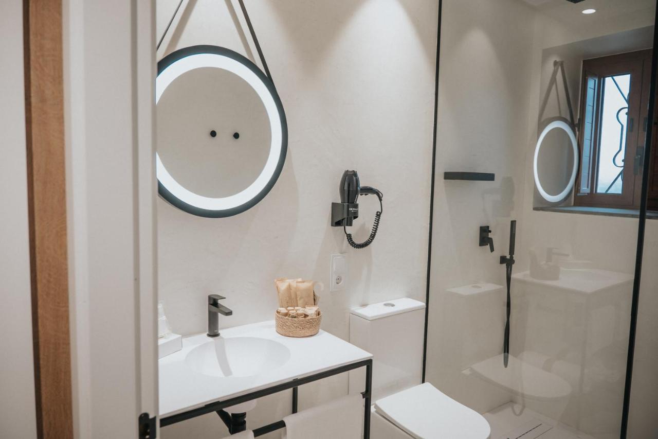Les Quingles Hotel Calders Bagian luar foto