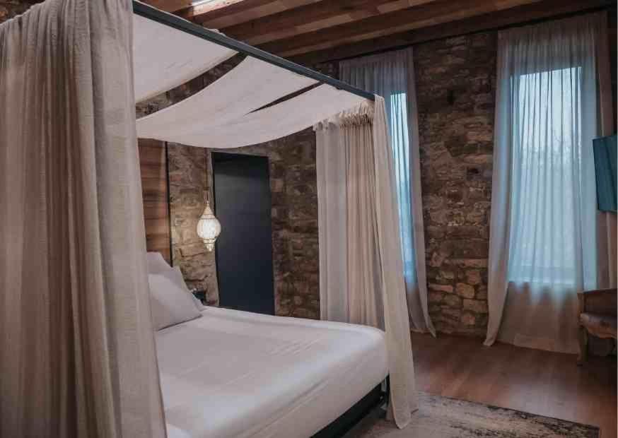 Les Quingles Hotel Calders Bagian luar foto