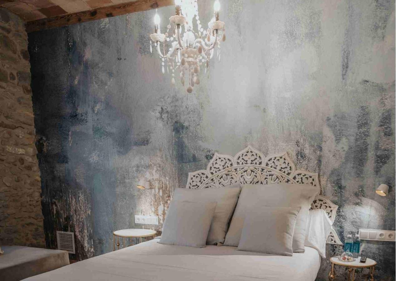Les Quingles Hotel Calders Bagian luar foto