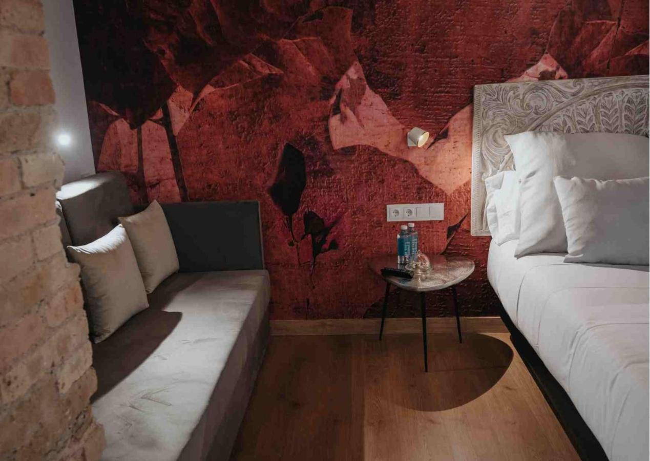 Les Quingles Hotel Calders Bagian luar foto