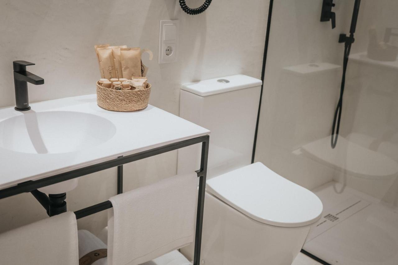 Les Quingles Hotel Calders Bagian luar foto